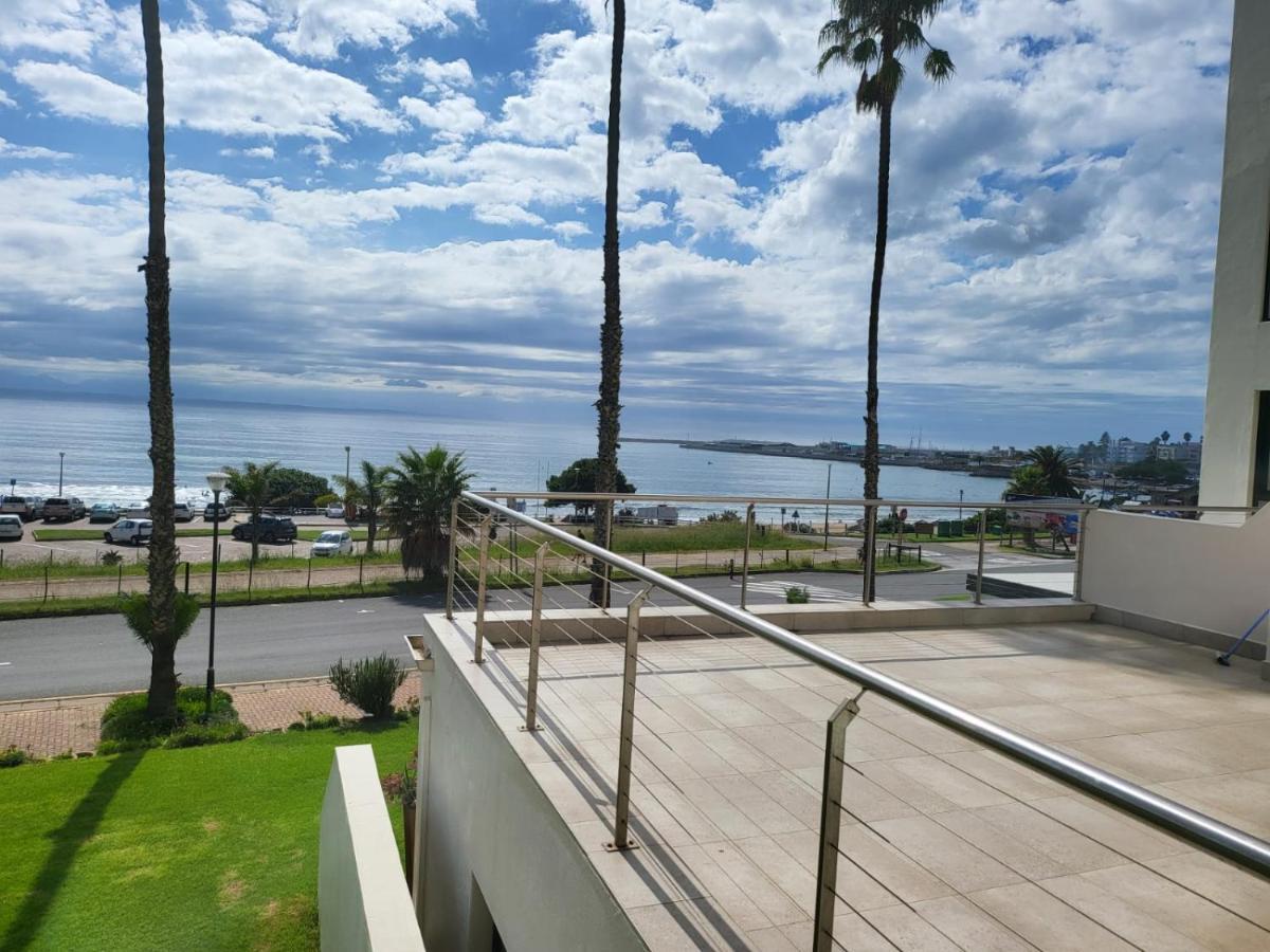 Appartement 13 At Santos à Mossel Bay Extérieur photo